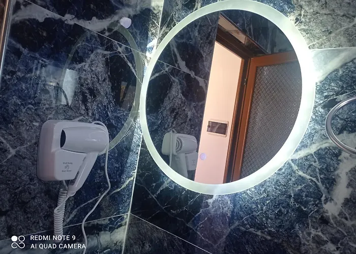 Amar Seaside Apartment Ksamil